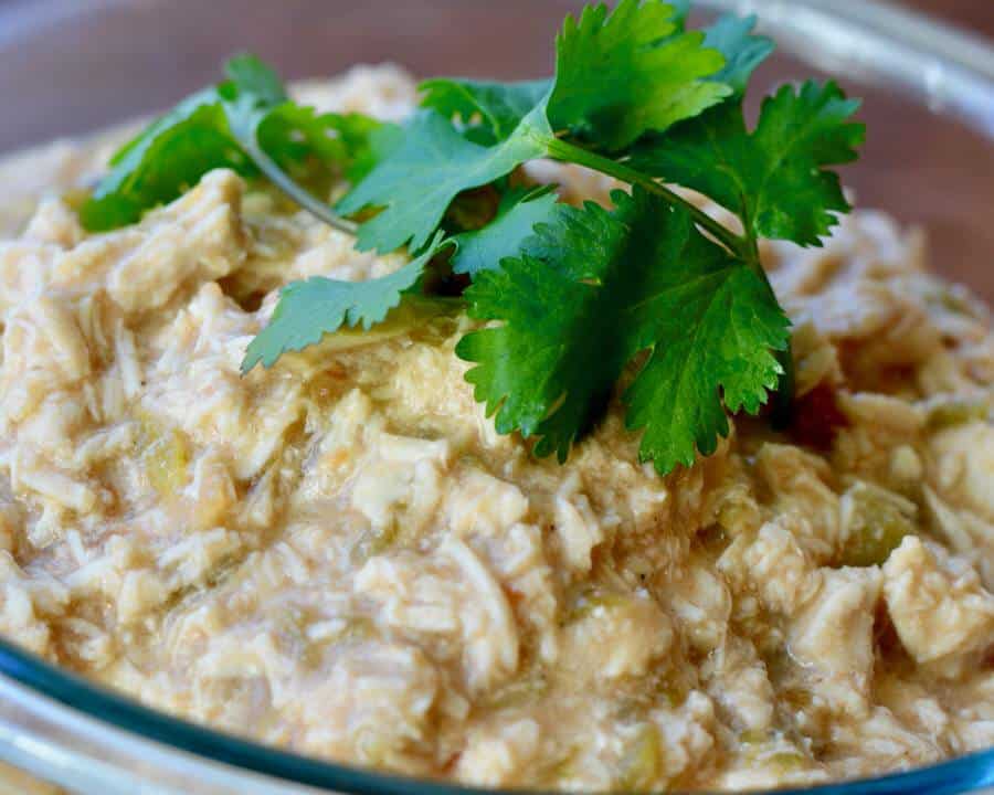 Shredded Chicken Ingredients | 505 Southwest Green Chile Sauce and Chicken | Throw it in your crockpot, enjoy a few hours later! Perfect for burrito bowls, taquitos or any Mexican dish!