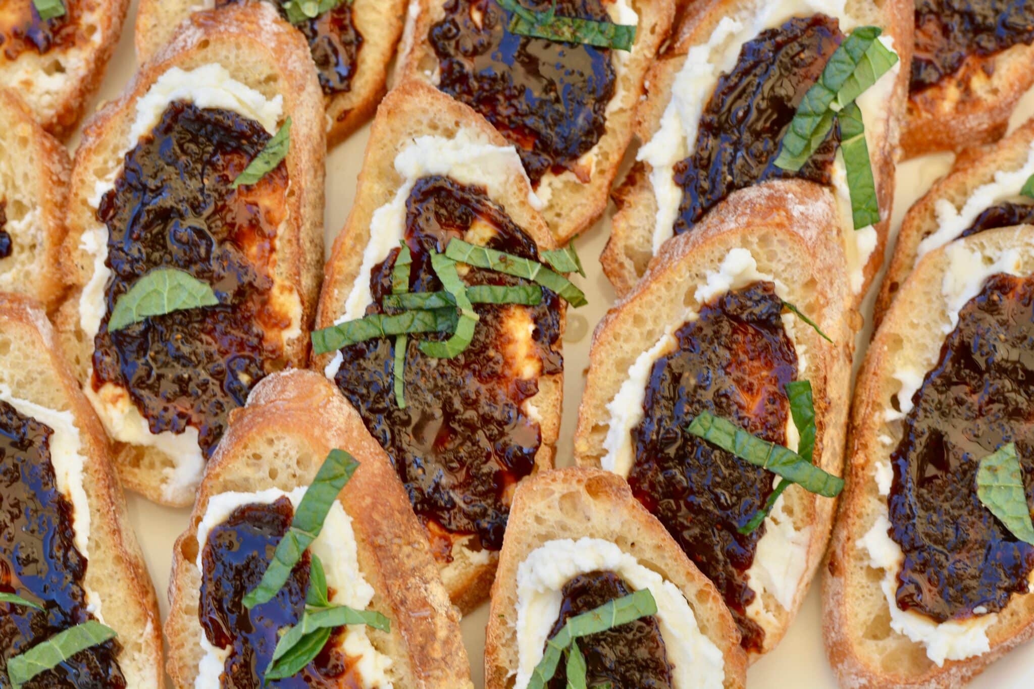Goat Cheese and Fig Crostini with Honey and Mint. Perfectly fresh and delicious appetizer for any gathering. Kids loved it too!
