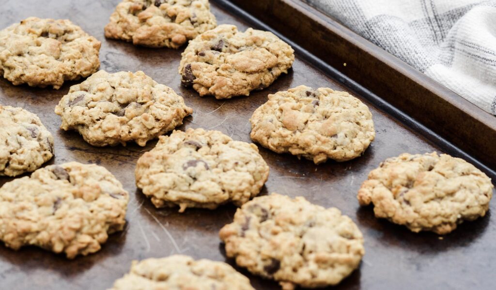 Oatmeal Chocolate Chip Cookies