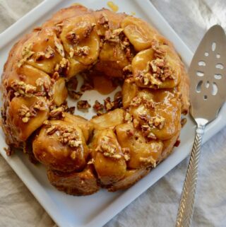 Overnight Sticky Buns | 5 Ingredients Make Ahead Breakfast. The absolute best recipe!