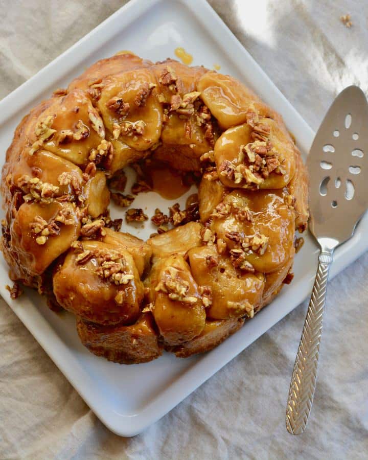 Overnight Sticky Buns | 5 Ingredients Make Ahead Breakfast. The absolute best recipe!