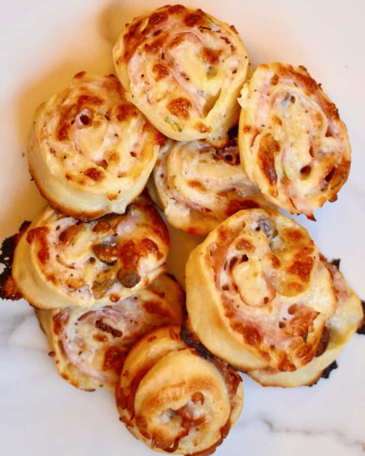 Pistachio Pizza Pinwheels - Such fun ingredients, and so delicious!