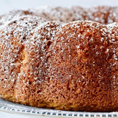 Butterscotch Bundt Cake - Amazing bundt cake for spring or fall. Perfect for Easter. Eat it for breakfast or dessert!
