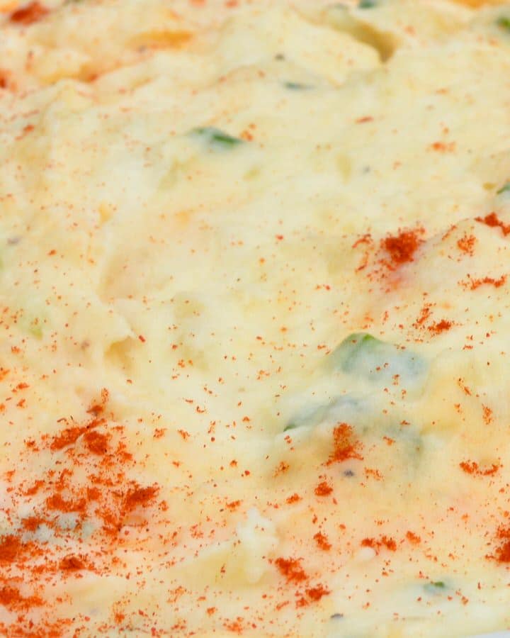 Make the day before creamy mashed potatoes. Delicious side dish for Easter, Thanksgiving and Christmas!