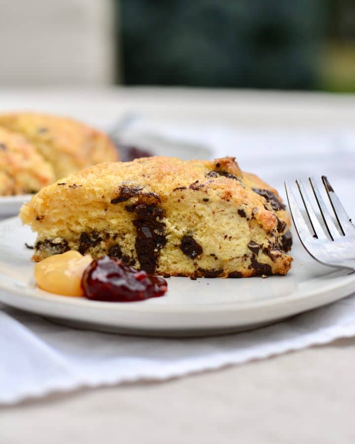 Orange Chocolate Chunk Scones | Delicious, perfect scone texture with chunks of dark chocolate.