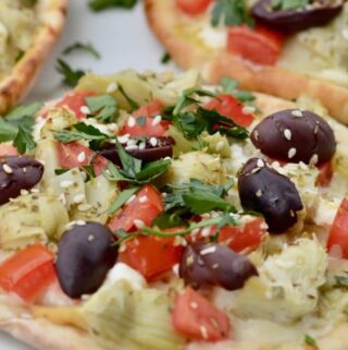 Greek party pizza - simple vegetarian lunch or appetizer