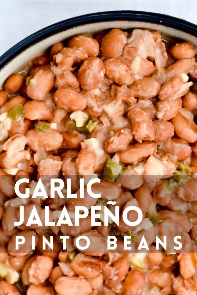 Jalapeno Garlic Pinto Beans - Amazing side dish for any Mexican meal. #beans #jalapeño #sidedish