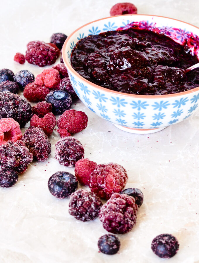 Mixed Berry Compote | Delicious, simple, healthy. #frozenberries #raspberries #blackberries #blueberries #compote