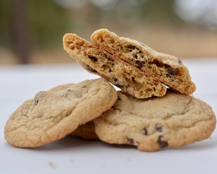 Gluten Free Flour Test | Cup4Cup vs. Measure for Measure vs. Bob's Red Mill 1 for 1 gluten free flours. Chocolate chip cookie test!