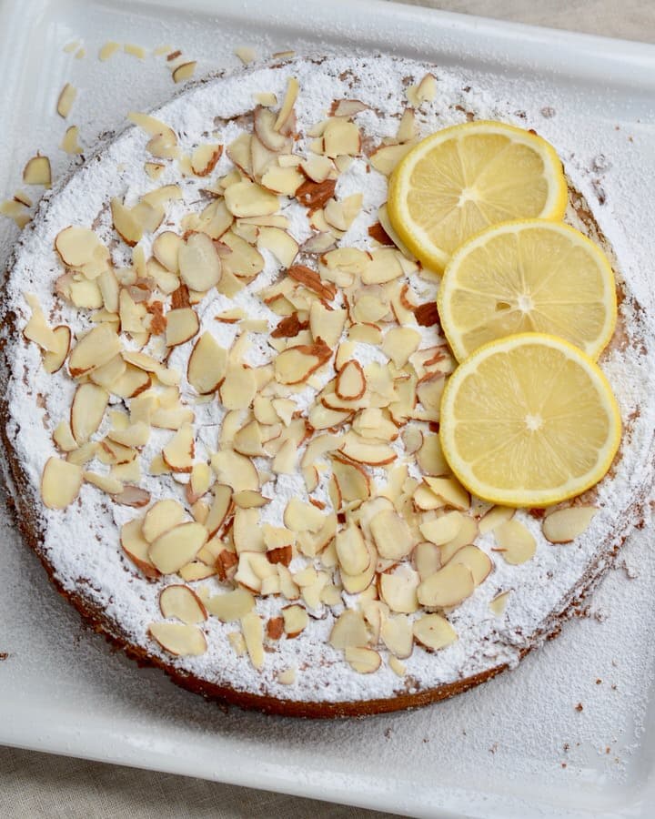 Lemon Almond Cake | Gluten Free, delicious and only 5 ingredients