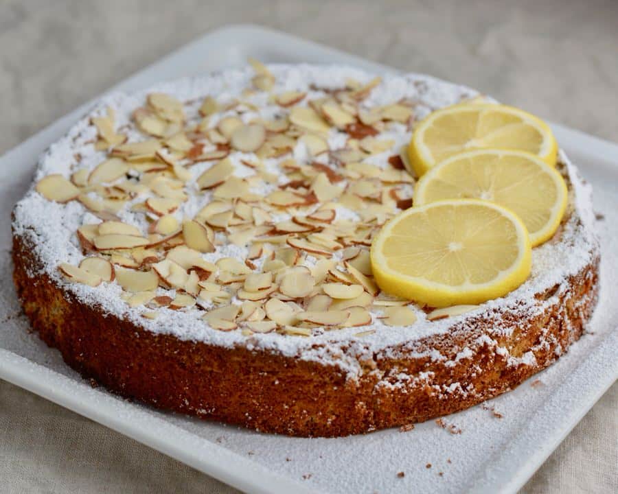 Lemon Almond Cake | Gluten Free, delicious and only 5 ingredients