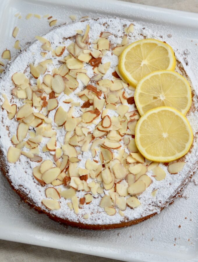 Lemon Almond Cake | Gluten Free, delicious and only 5 ingredients