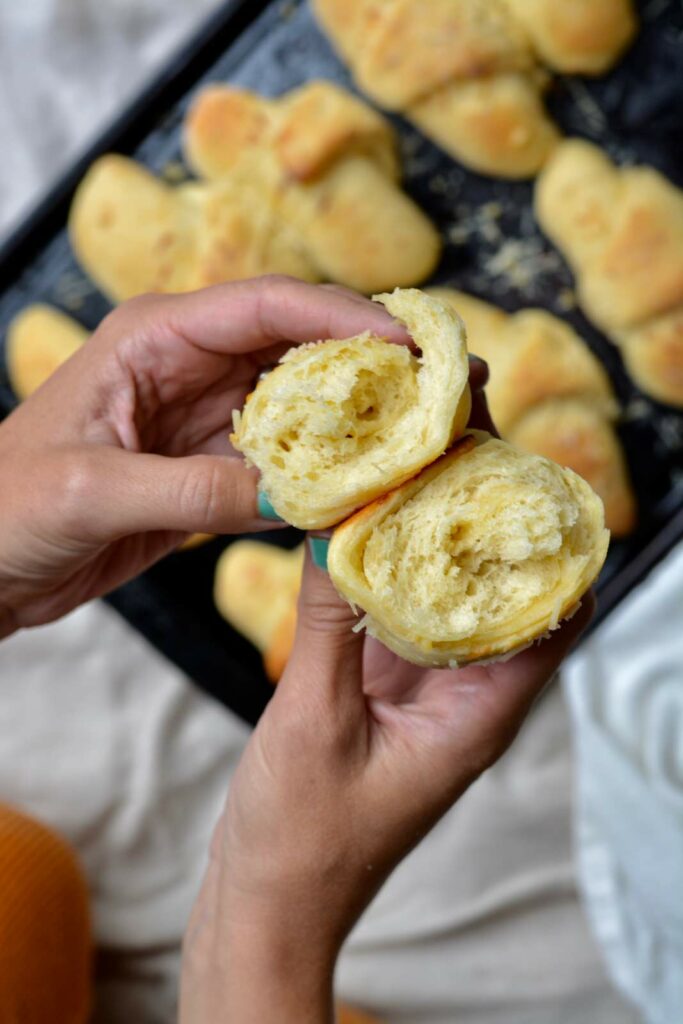 Homemade Crescent Rolls filled with parmesan | perfectly soft and delicious