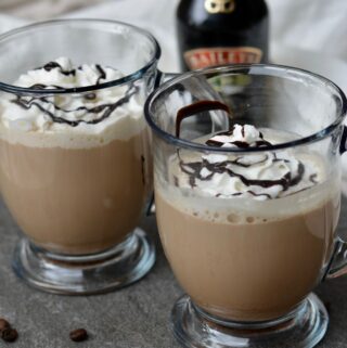 Bailey's Mocha with Espresso, Chocolate, Milk and Bailey's | Perfect holiday drink or just an anytime drink—hot, comforting and delicious #baileys #mocha #coffee #holiday #Christmas #hotdrink