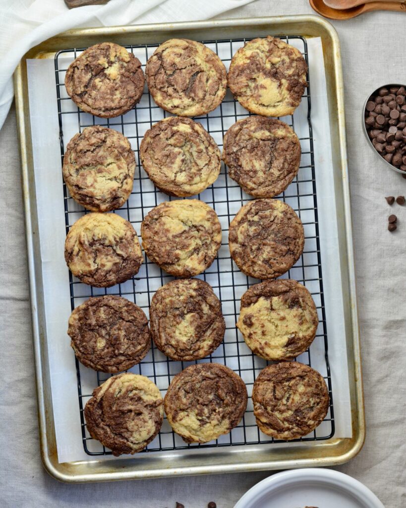 Marble Cookies | Simple twist on a classic holiday cookie—delicious all year round! Soft and so chocolatey.