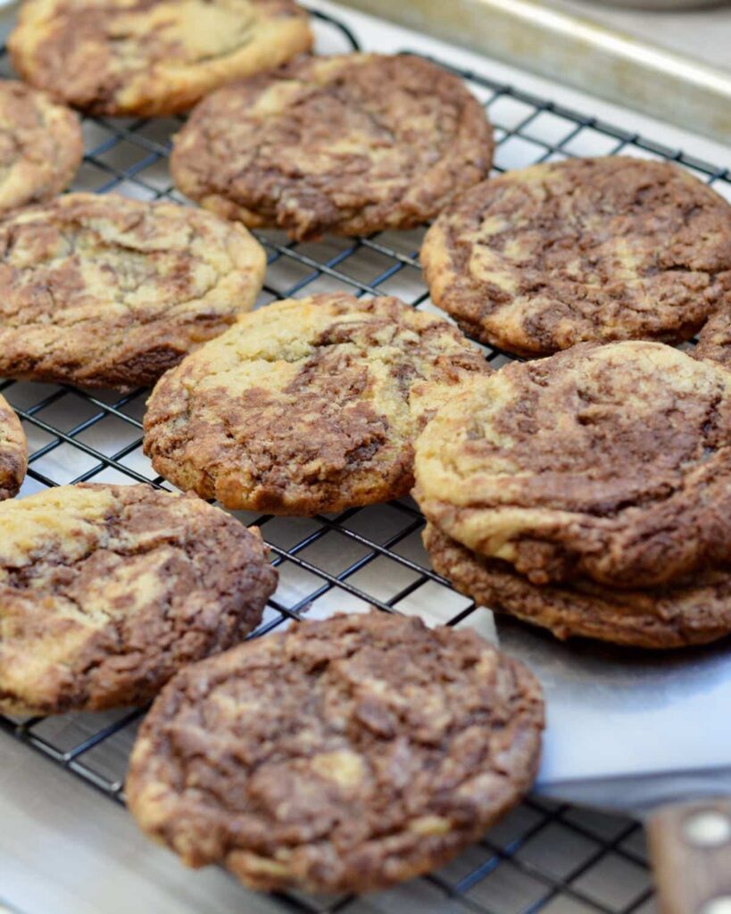 Marble Cookies | Simple twist on a classic holiday cookie—delicious all year round! Soft and so chocolatey.