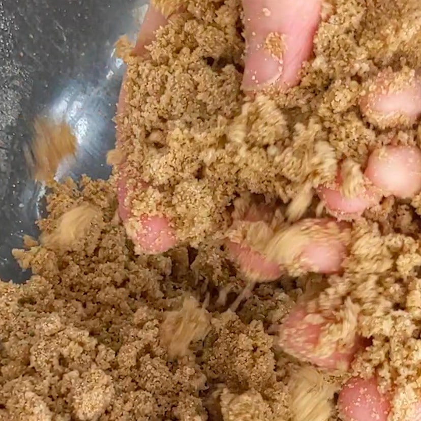 Make crumble.