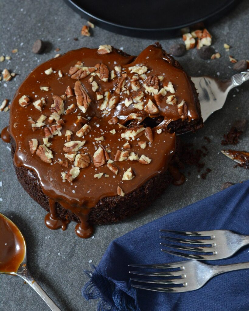 Breckenridge Distillery Bourbon Chocolate and Caramel Cake for 2 | 6 inch decadent cake perfect for a romantic dinner.