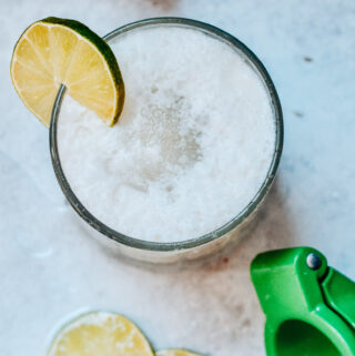 Refreshing Gin Fizz made with healthy all-natural ingredients.