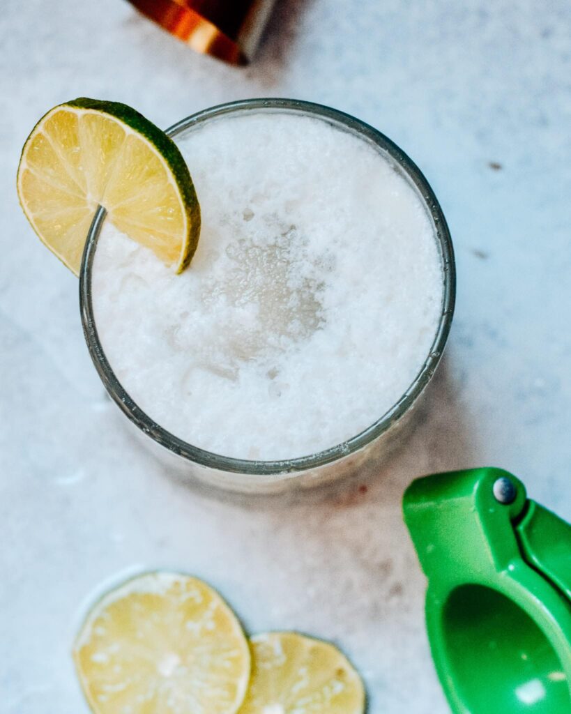 Refreshing Gin Fizz made with healthy all-natural ingredients.