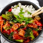 30 Minute Teriyaki Chicken Stir Fry - Gluten Free Teriyaki Sauce and tips on stir frying the perfect chicken and vegetable combo. #teriyaki #glutenfree #quickdinner