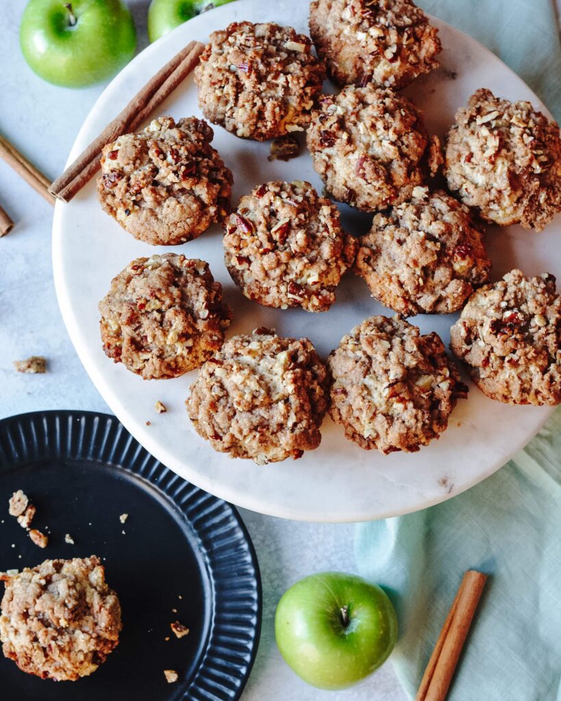 Apple Cinnamon Muffins full of chopped apples and cinnamon. Deliciously moist muffins that come together in a flash! Use up those extra apples and bake up these family favorites today!